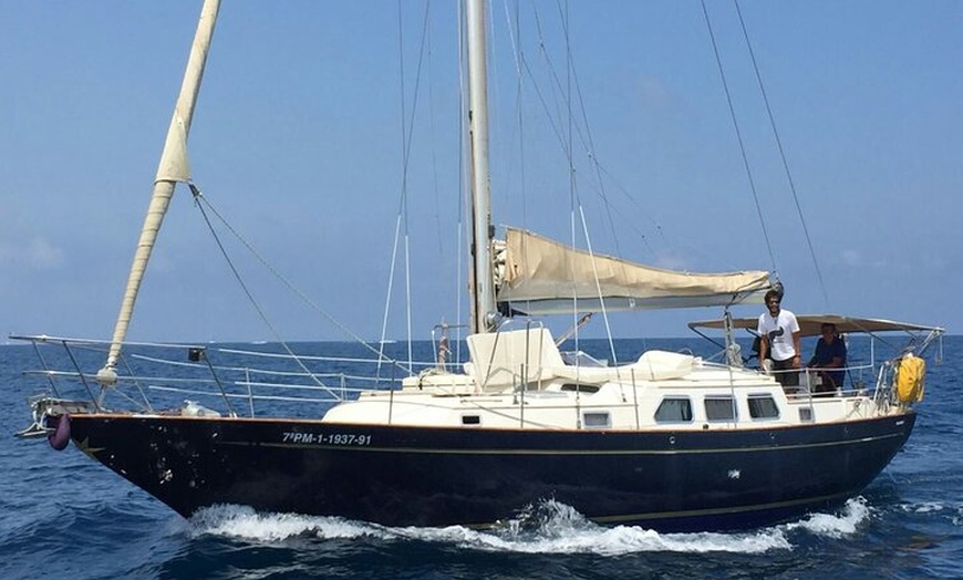 Image 12: Barcelona Sailing Experience