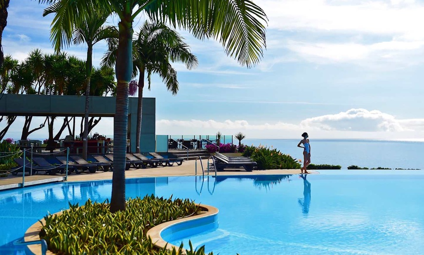 Image 3: ✈ MADÈRE | Funchal - Pestana Casino Park 5* - Bord de mer