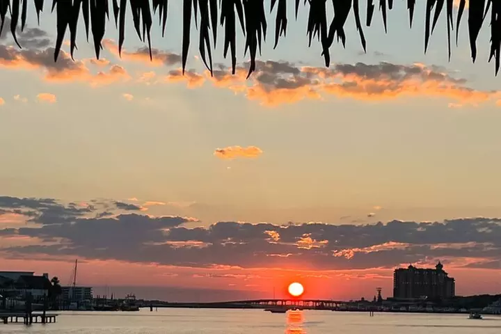 Tailfins Tiki Boats Crab Island Sandbar(3hrs/ 5/5:30 are 2hrs)