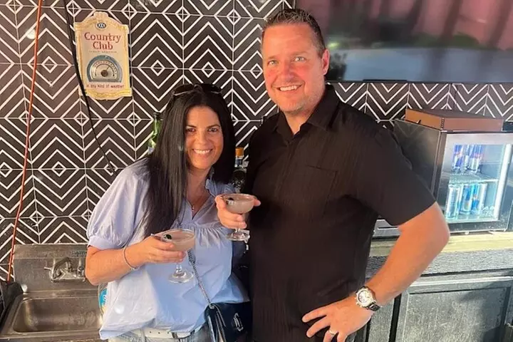 Sip History in The Sun Cabana Covered Cocktail Class