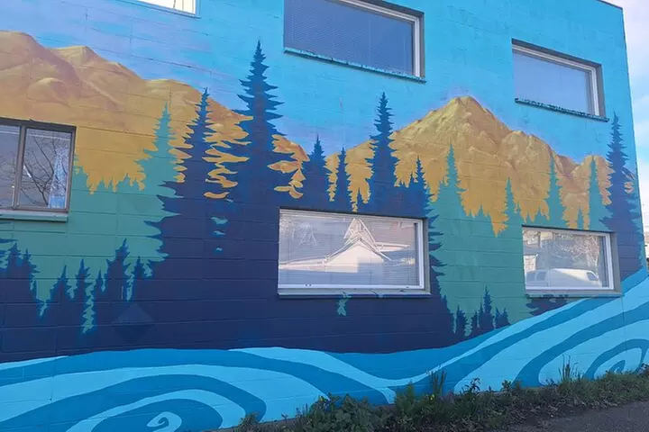 Henry Art Tours-Come See the Fun Side of Seattle Art/Pubs/History