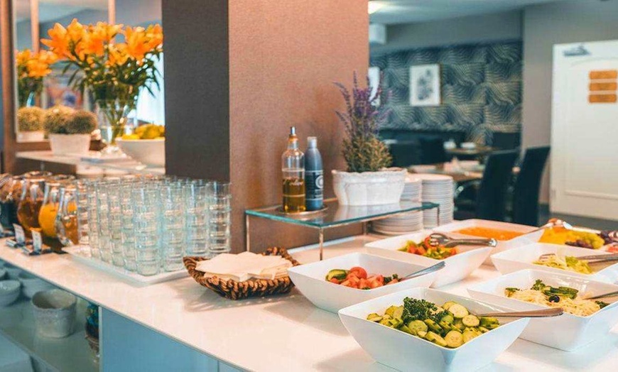 Image 11: ✈ TSJECHIË | Praag - Hotel Elysee 4*, 2 nachten - Stadscentrum