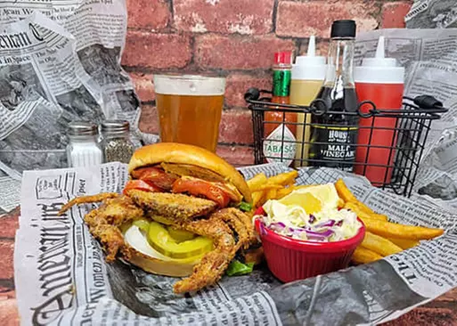 5% Cash Back at Hook & Line Pub