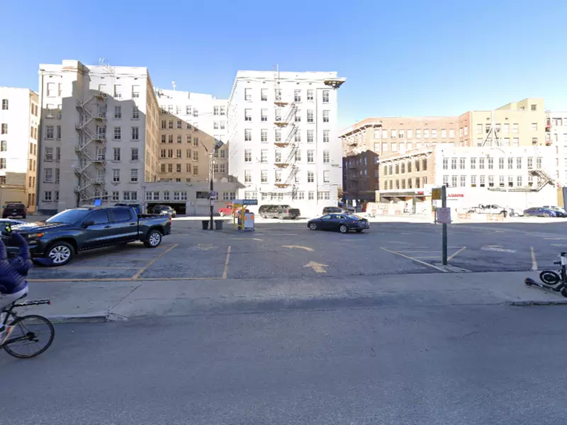 Parking at 119 N. Alamo St. Lot