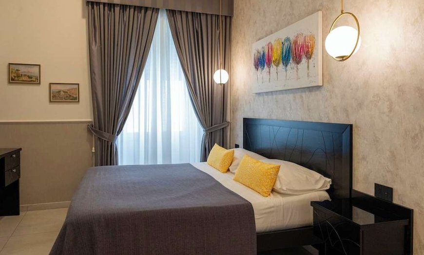 Image 8: ✈ ITALIA | Napoli - Palazzo San Michele 4* - City break