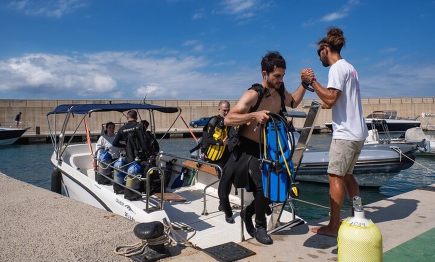 Image 17: Experiencia de buceo con instructor SSI en Cap Formentor