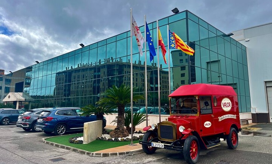 Image 9: Fábrica de Chocolate y Castillo de Guadalest