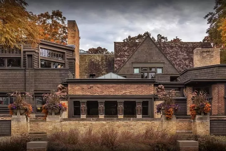 Frank Lloyd Wright Architectural - Drive By Tour, No guide - Primary Image