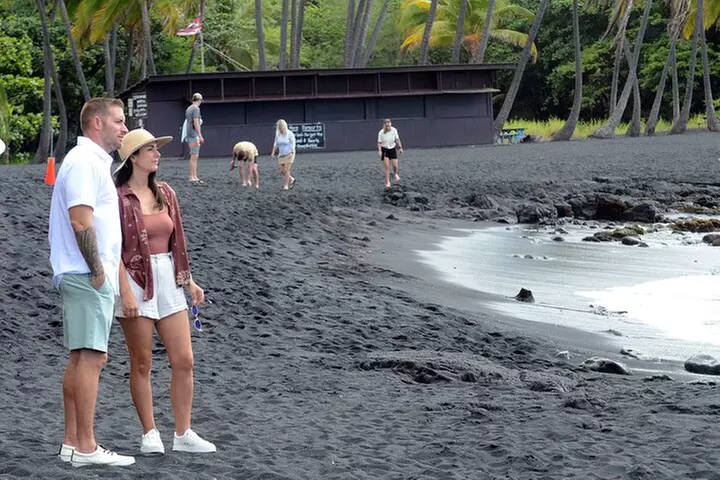 Big Island Highlights: Coffee, Volcano, Black Sands & Waterfall