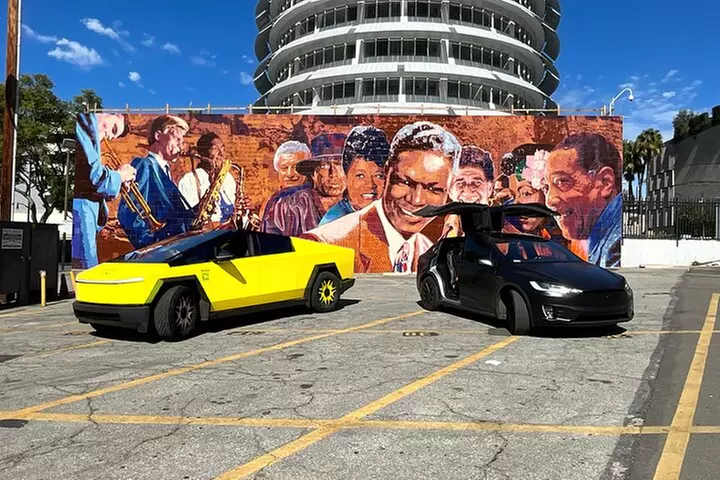 2.5Hr Beverly Hills Sign & Mulholland Dr AI powered driving tour