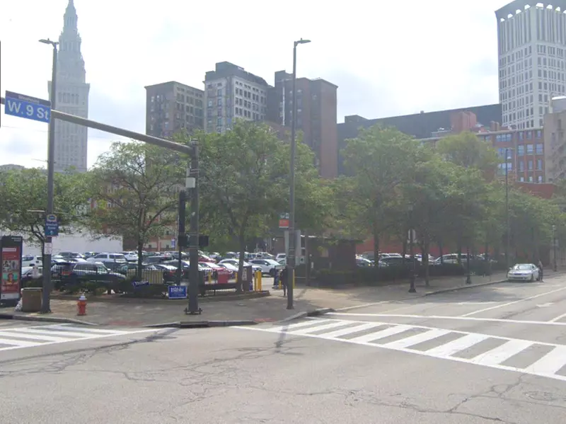 Parking at West 9th St. Lot