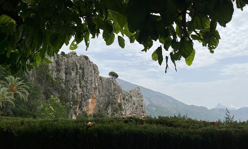 Image 7: Fábrica de Chocolate y Castillo de Guadalest