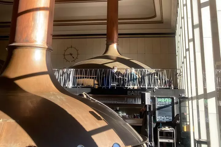 Beton trifft Kultur Berlins verborgene architektonische Juwelen - Primary Image