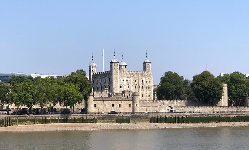 Image 9: London Blitz Walking Tour: Explore City of London Wartime History