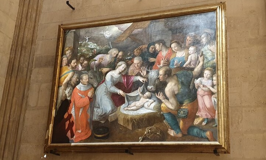 Image 9: Visite guidée intérieure de la cathédrale Notre-Dame de Paris