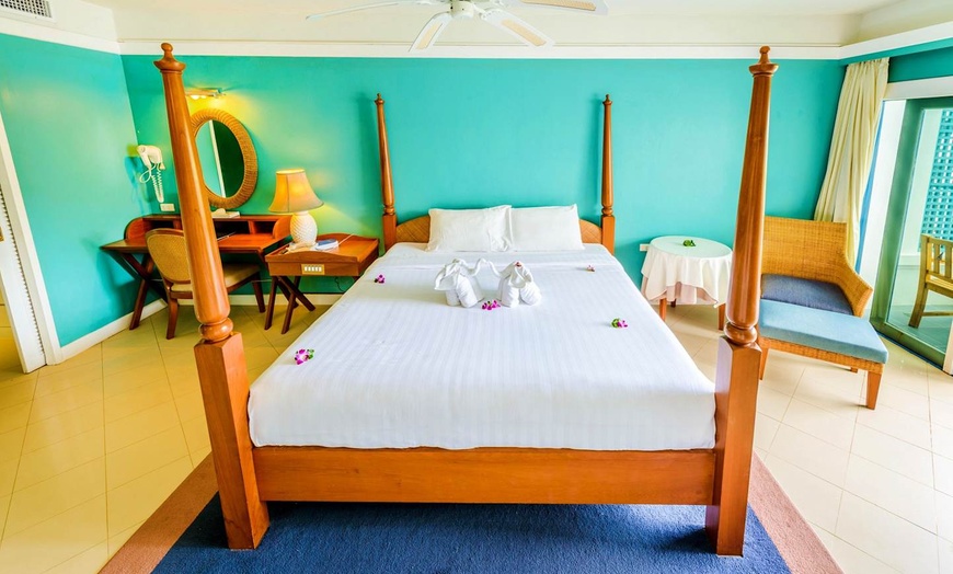 Image 20: ✈ SOUTHERN THAILAND | Phuket - Andaman Seaview Hotel 4*, 5 nights -...