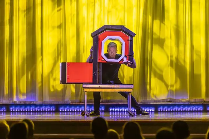 Escape Reality Branson Magic Dinner Show