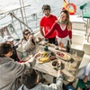 Image 14: Cata de vinos y tapas Premium de Barcelona en Catamarán - Grupo peq...