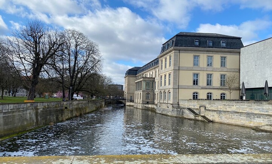 Image 4: Entfliehen Sie der Stadt Hannover Stadtspaziergang mit Rätseln