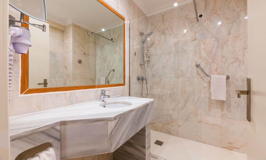 Image 87: ✈ SPAIN | Barcelona - Mariano Cubi Aparthotel Barcelona 4*, 2 night...