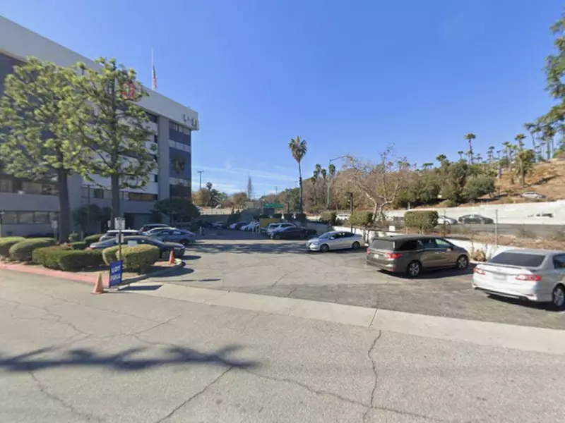 Parking at Chinatown Professional Medical Center Lot - Second Medium