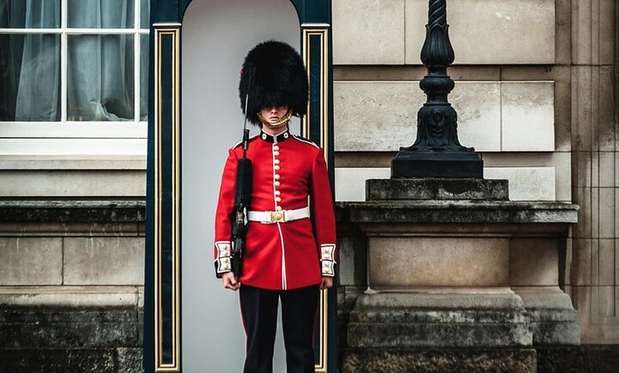 Image 26: London's Top Iconic Sights Tour with Fun, Local Tour Guide
