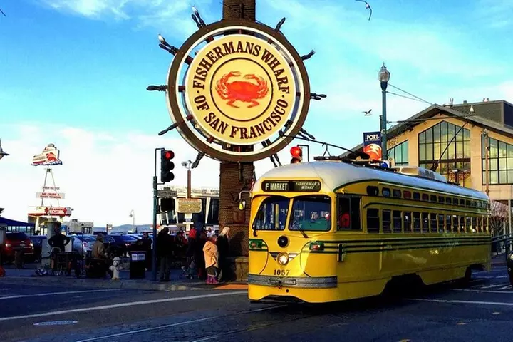 Express San Francisco Layover Tour w Airport Pickup and Dropoff