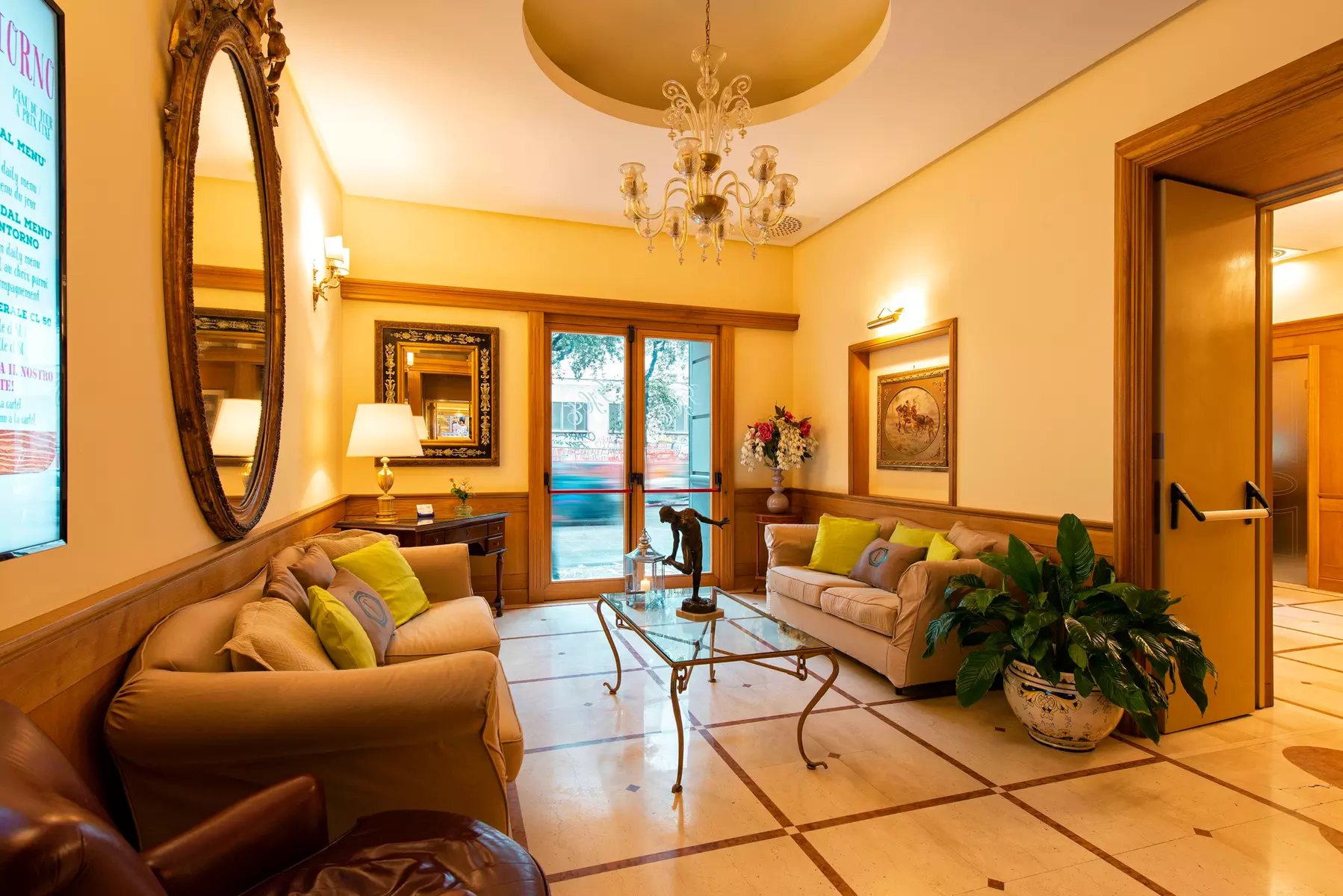 ✈ CAMPANIE | Naples - Grand Hotel Europa 3*, 2 nuit - City break