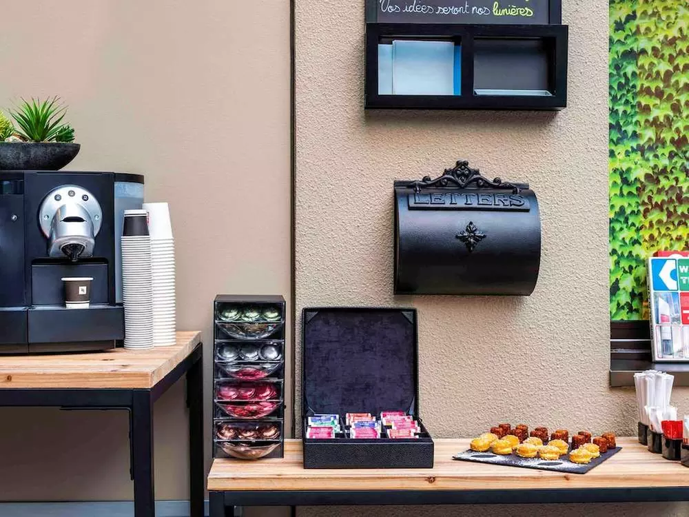 ✈ FRANKREICH | Paris - Ibis Paris Alesia Montparnasse 3*, 1 Nacht -...