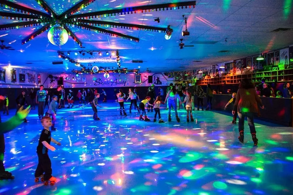 $30 For 3 Hour Skate Pass For 4 People With Skate Rental (Reg. $60)