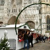 Image 3: Marché de Noël de Rouen et pique-nique en bord de mer Visite privée...