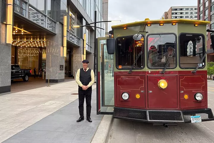 Hop On / Hop Off Downtown Loop Tour in Minneapolis - Primary Image