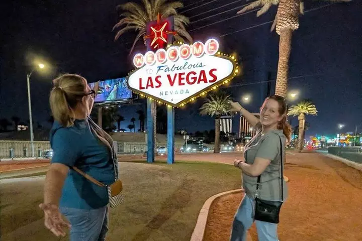 Las Vegas Night Tour, Fremont St. Experience, & Welcome sign
