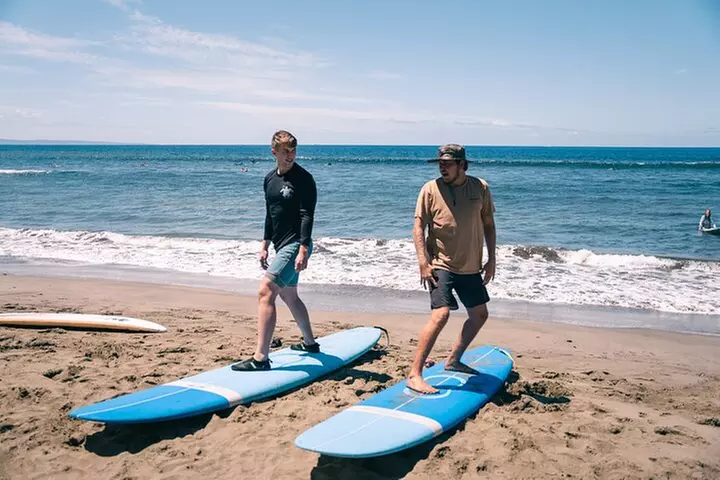 2-Hour Surf Lessons with a Pro - Second Medium