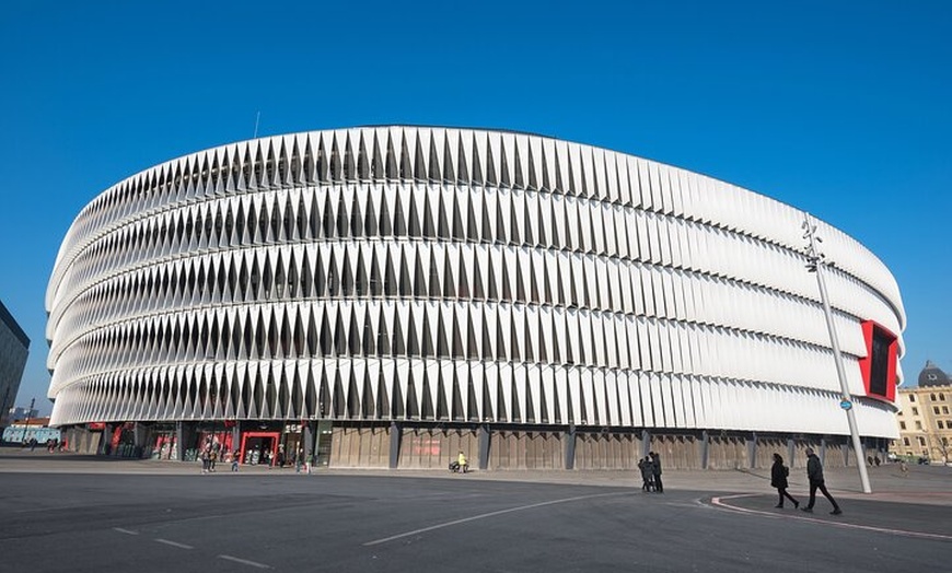 Image 10: Visita Privada Centro Histórico de Bilbao