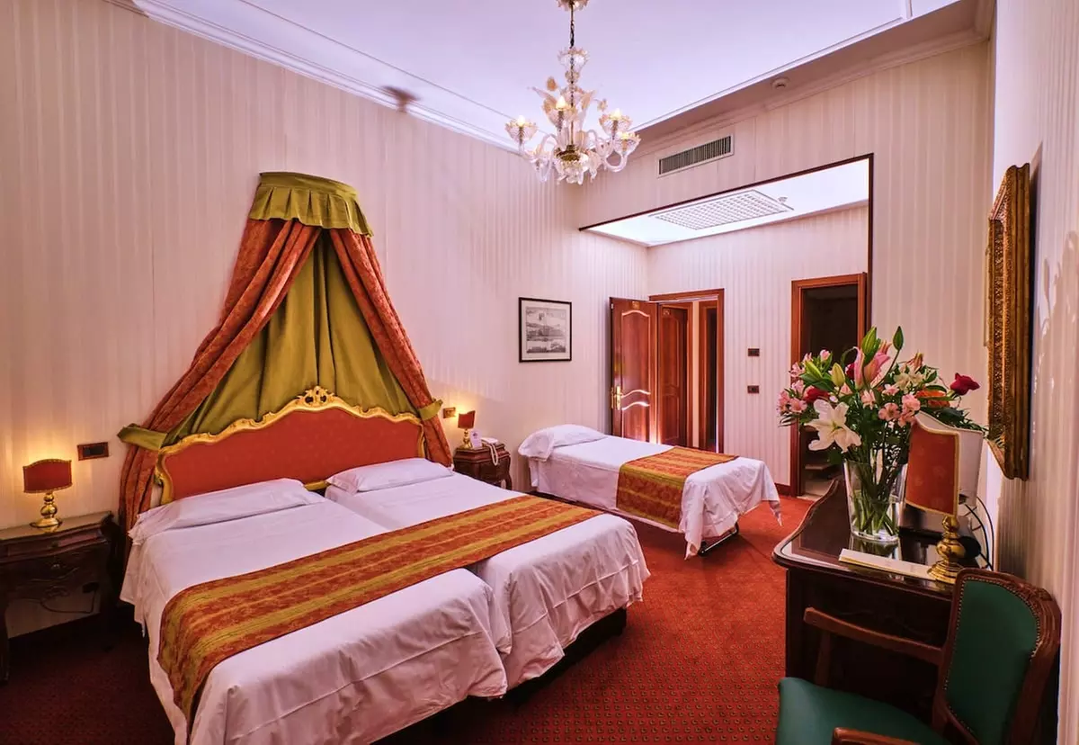 ✈ ITALIEN | Venedig - Hotel Kette 4*, 2 Nächte - City Trip