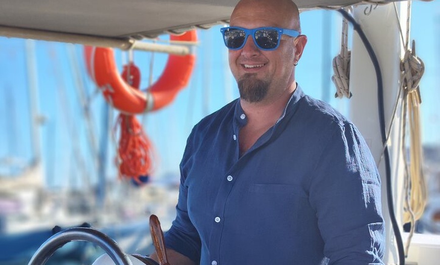 Image 11: Plan Familiar y un Día a Bordo con una Familia Navegante