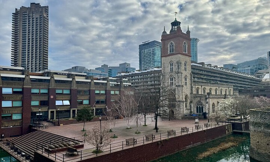 Image 7: Jewish History Walking Tour in London