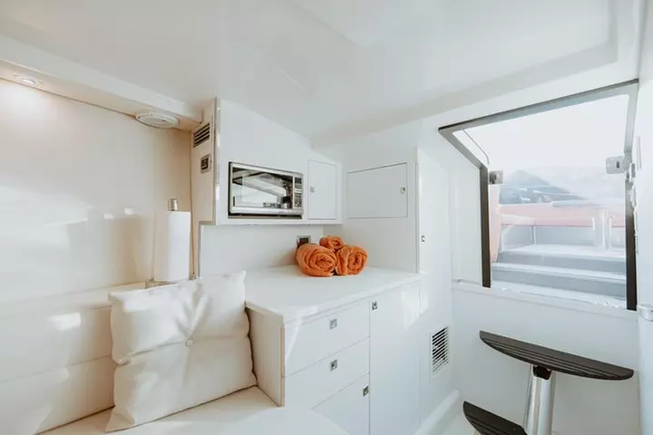 Private 4 hour Cruise to Emerald Bay on 42ft Exotic Yacht for 12