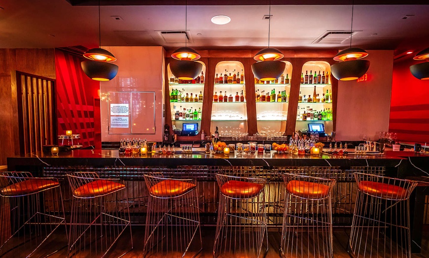 Image 10: ✈ ETATS-UNIS | New York City - Aliz Hotel Times Square 4* & Match N...