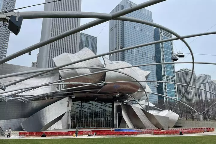 The Loop, River North and Chicago's Theater District: A Self-Guided...