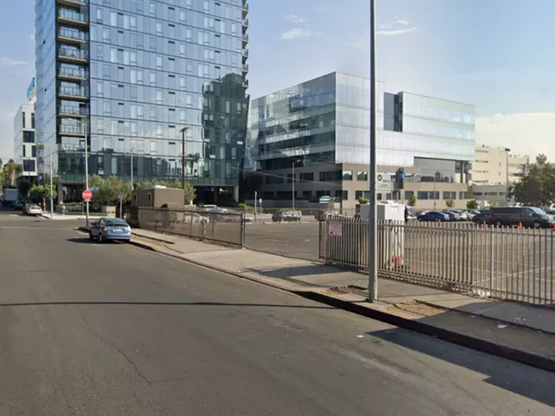 Parking at Hollywood Palladium Parking Lot