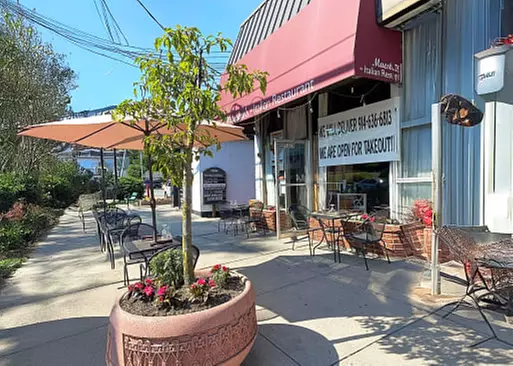 5% Cash Back at Maestro's Italian Restaurant