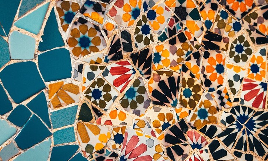 Image 4: Tour en grupo pequeño por la cultura y la cocina catalana