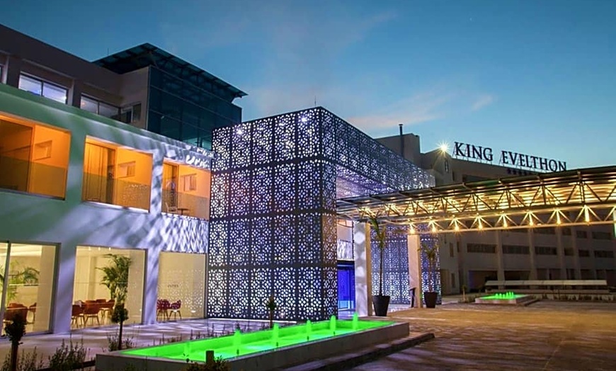 Image 8: ✈ CYPR | Pafos - King Evelthon Beach Hotel and Resort 5* - Naprzeci...