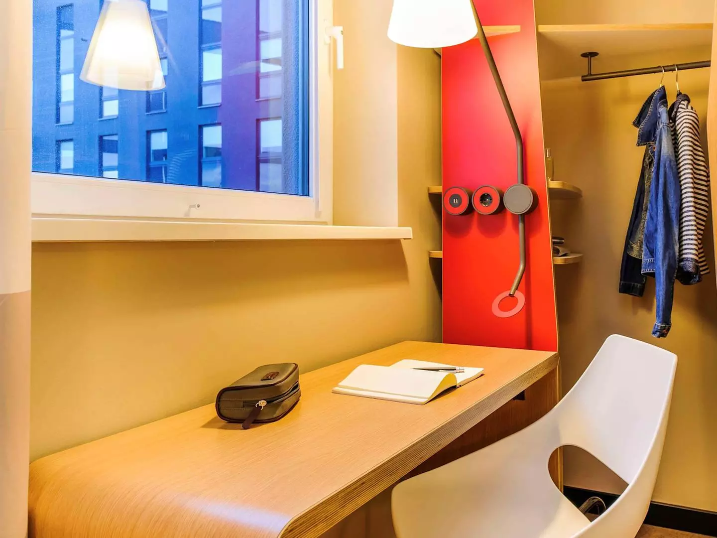 ✈ SCHLESWIG-HOLSTEIN | Hamburg - ibis Hamburg City Hotel 3*, 2 nocy...