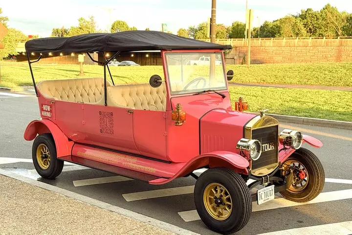 Washington DC Moonlight Tour by Electric Cart or Vintage Car