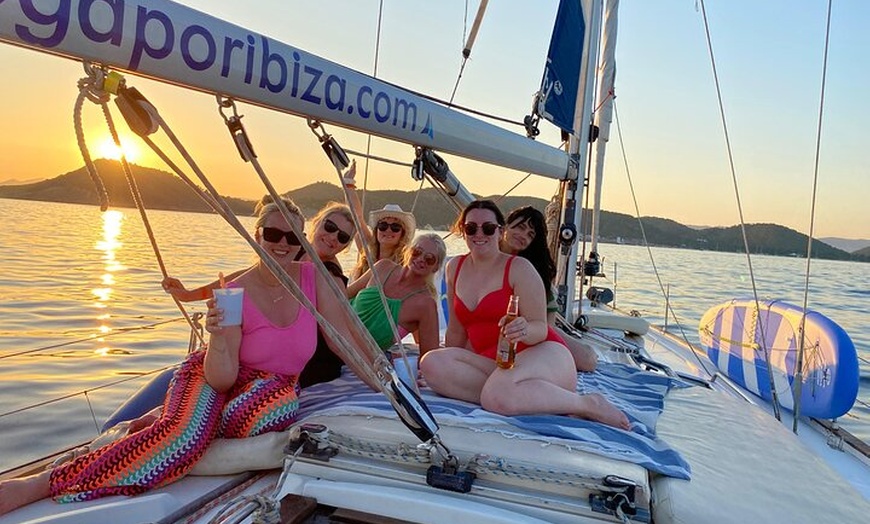 Image 3: Excursión y ruta en Velero a Formentera