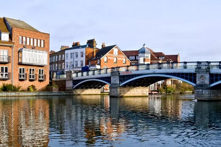 Private Transfer from Southampton to Windsor - Image 5