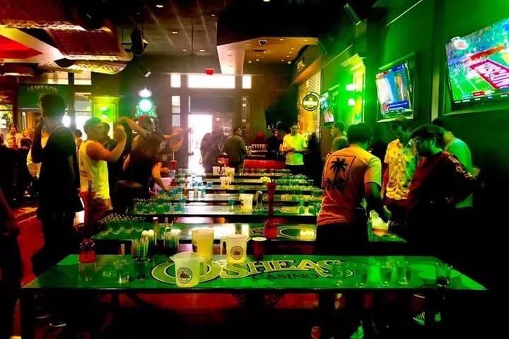 Where the Cheap Spots Are! Vegas Strip Happy Hour Crawl